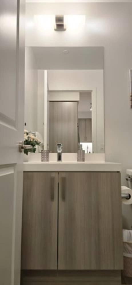 Nahani Way Properties Mississauga Zewnętrze zdjęcie